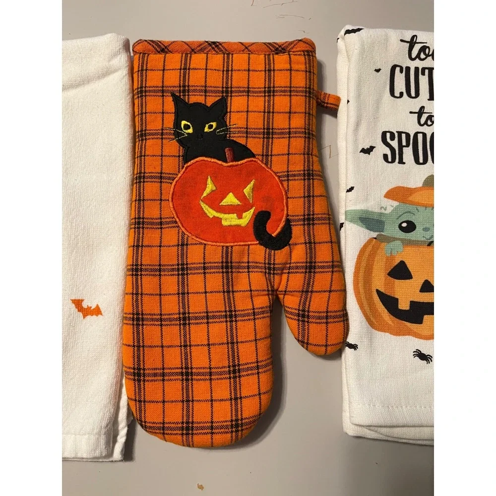 Halloween Kitchen Towel & Oven Mitt Set OS Orange Black Excellent Cat
